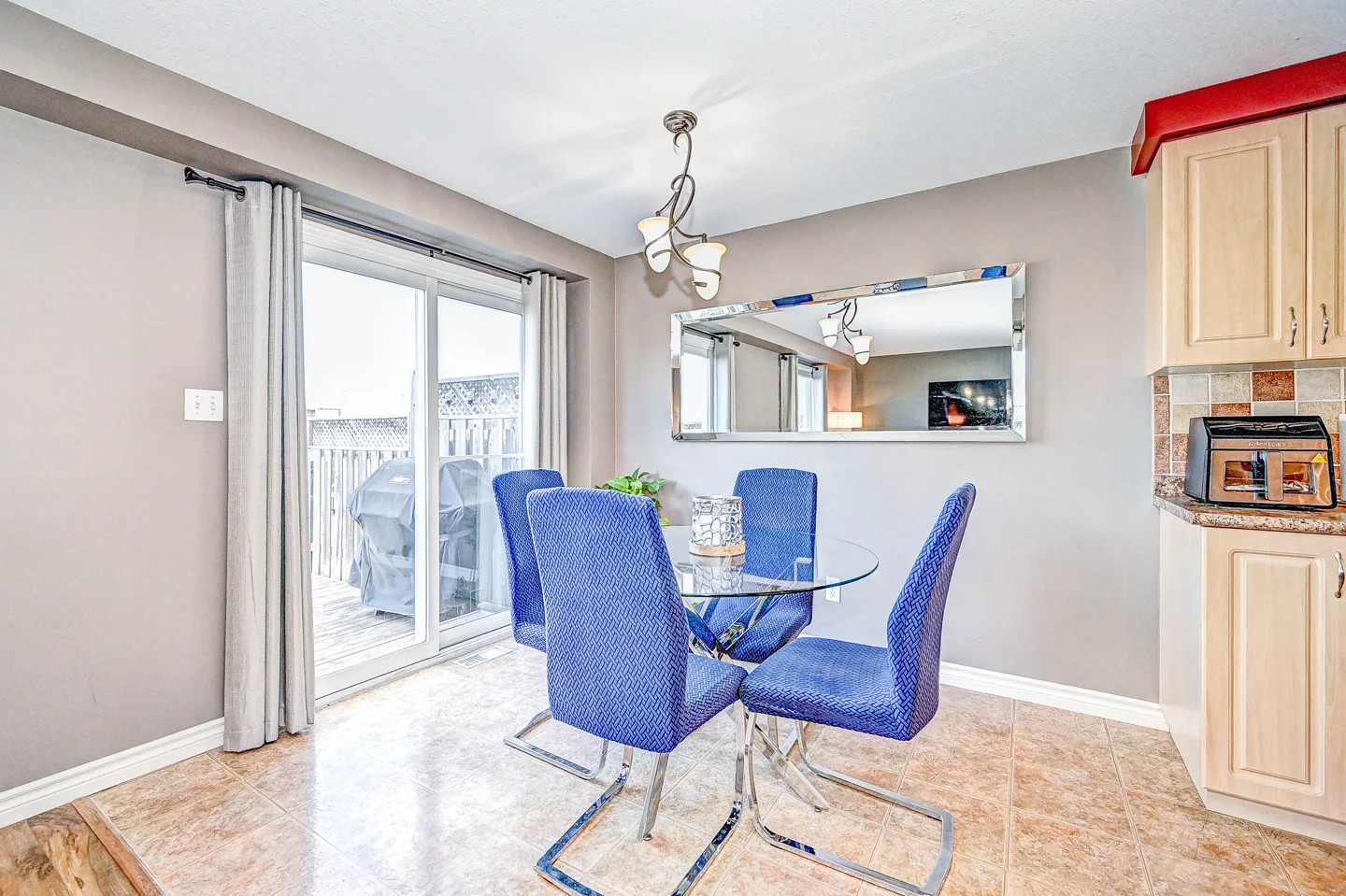 Dining area at 155 Prosperity Drive